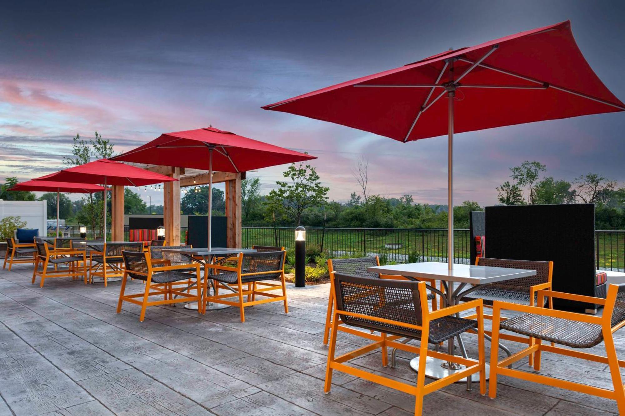 Home2 Suites By Hilton Fort Wayne North Sunnybrook Acres Eksteriør billede